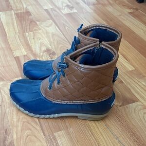 Nautica Quilted Duck Boots
